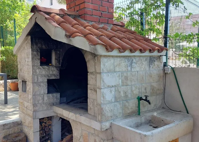 Apartment 17 Pines Makarska